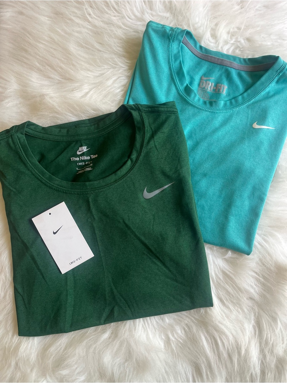 NIKE Dri-Fit Women’s T-Shirt | x2